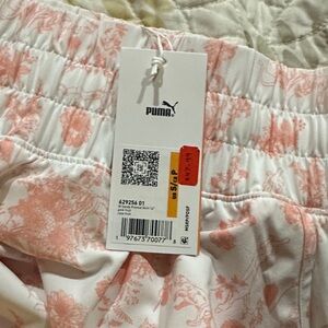 Puma Women's Sandy Printed Skort /skirt  NWT